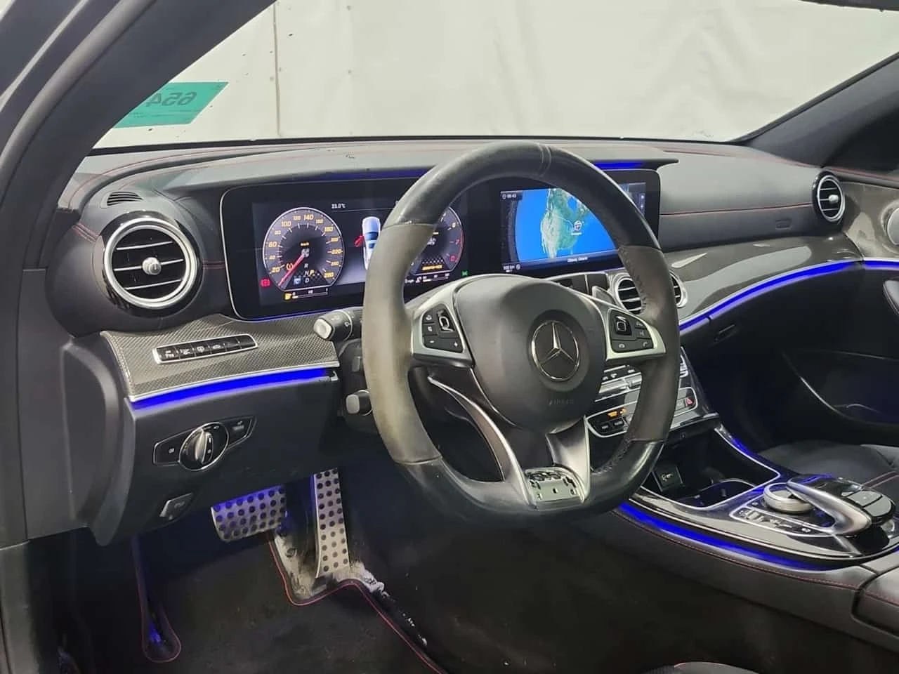 Mercedes-Benz E 43 AMG BURMESTER * HEAD UP * ПАНОРАМА * CARFAX * , снимка 8 - Автомобили и джипове - 55784334