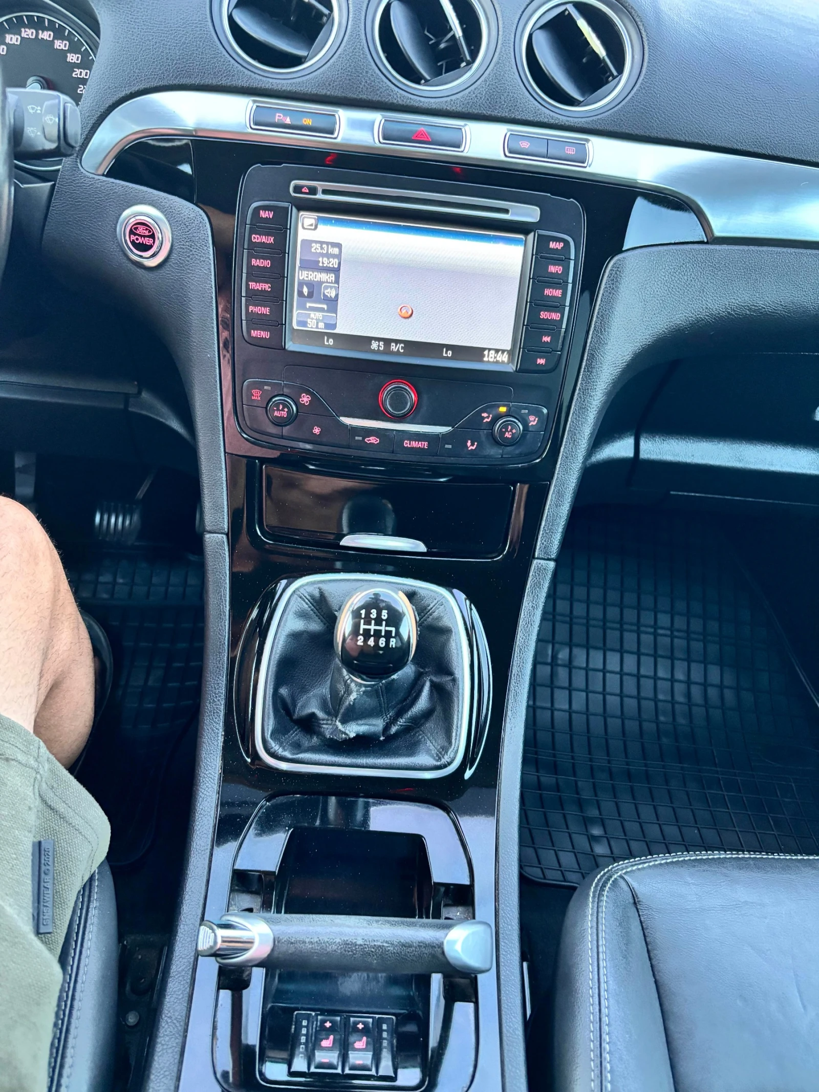 Ford S-Max 2.2TDI, снимка 5 - Автомобили и джипове - 55879698