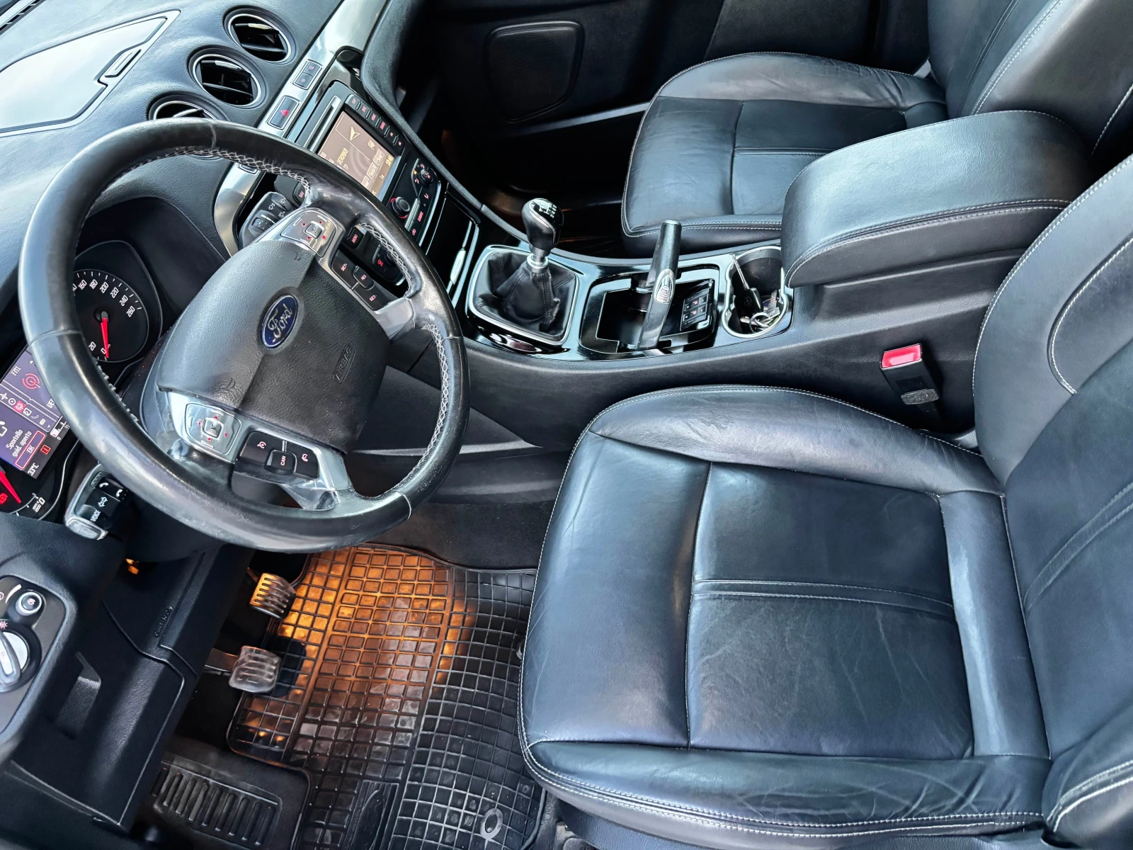 Ford S-Max 2.2TDI, снимка 15 - Автомобили и джипове - 55879698