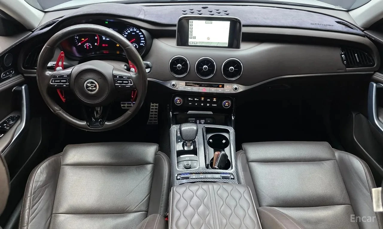 Kia Stinger * 2.2 Diesel 2WD * ЦЕНА ДО БГ, снимка 9 - Автомобили и джипове - 56022408