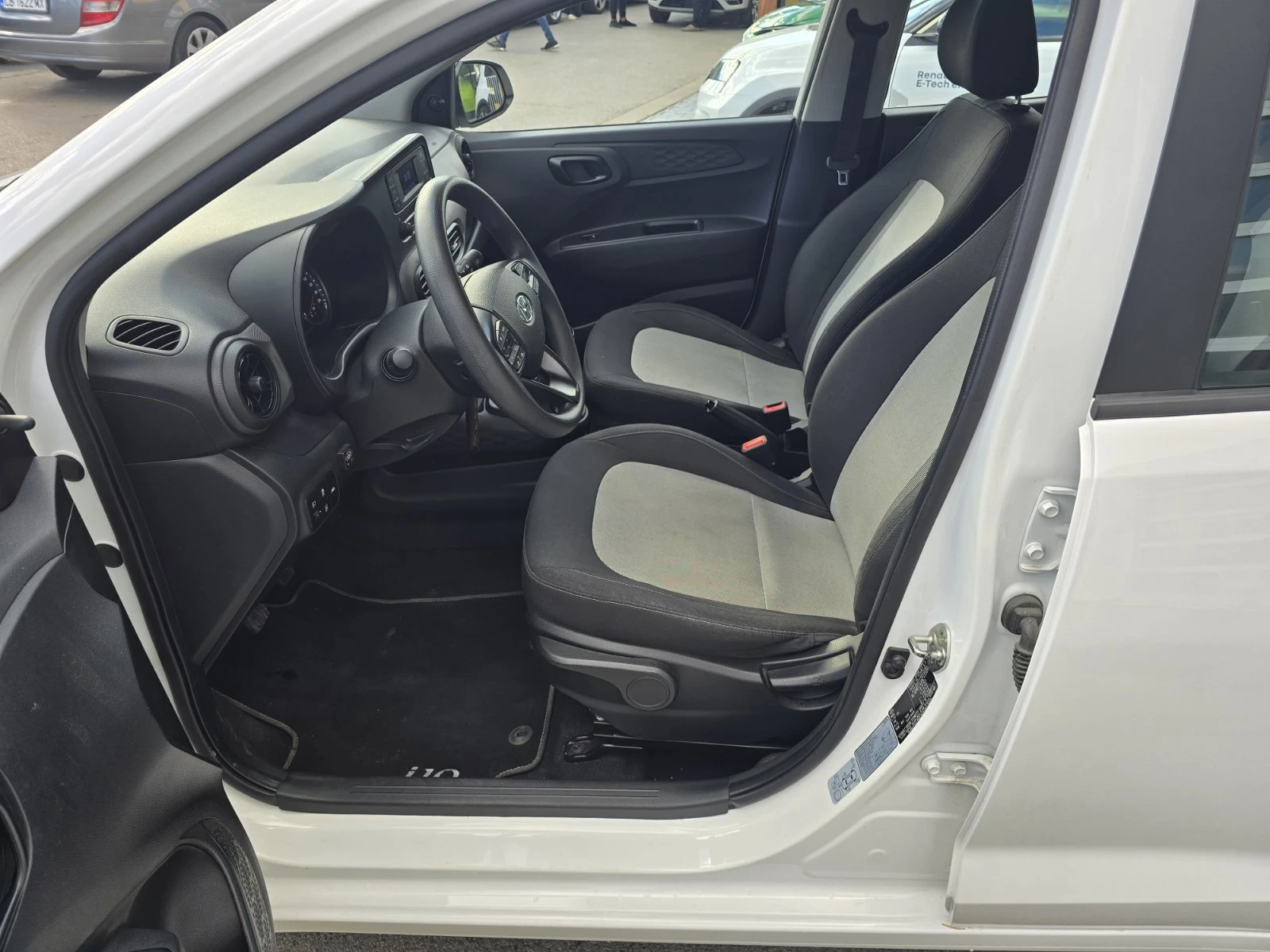 Hyundai I10 1.0 бензин/ газ 70 к.с., снимка 12 - Автомобили и джипове - 56311189