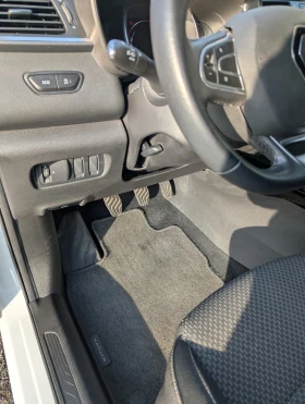Renault Kadjar 1.5 dci, снимка 11 - Автомобили и джипове - 53696934