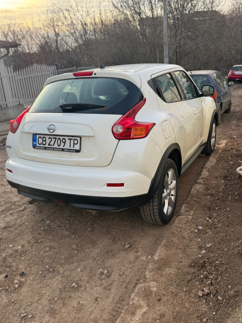 Nissan Juke 1.6i, снимка 4 - Автомобили и джипове - 49438932