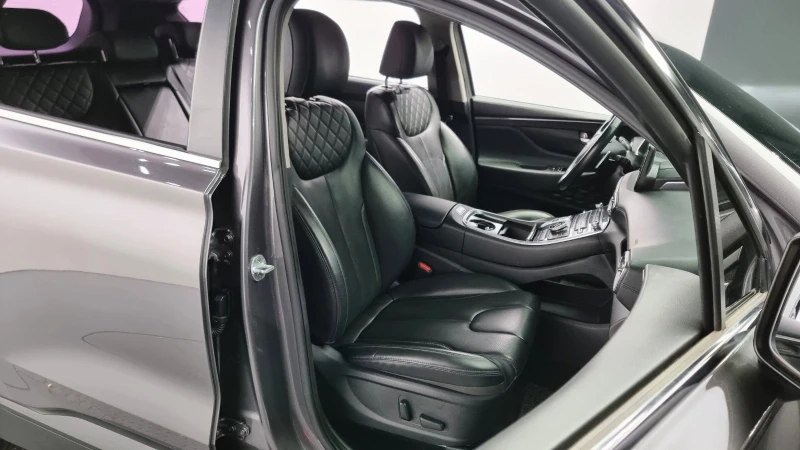 Hyundai Santa fe НАЛИЧНА/ FACELIFT//2.2 CRDi//4WD//DCT/8 СК/PREMIUM, снимка 7 - Автомобили и джипове - 51934700