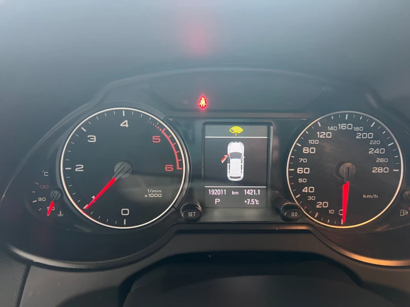 Audi Q5 Германия перфект, снимка 17 - Автомобили и джипове - 52928624