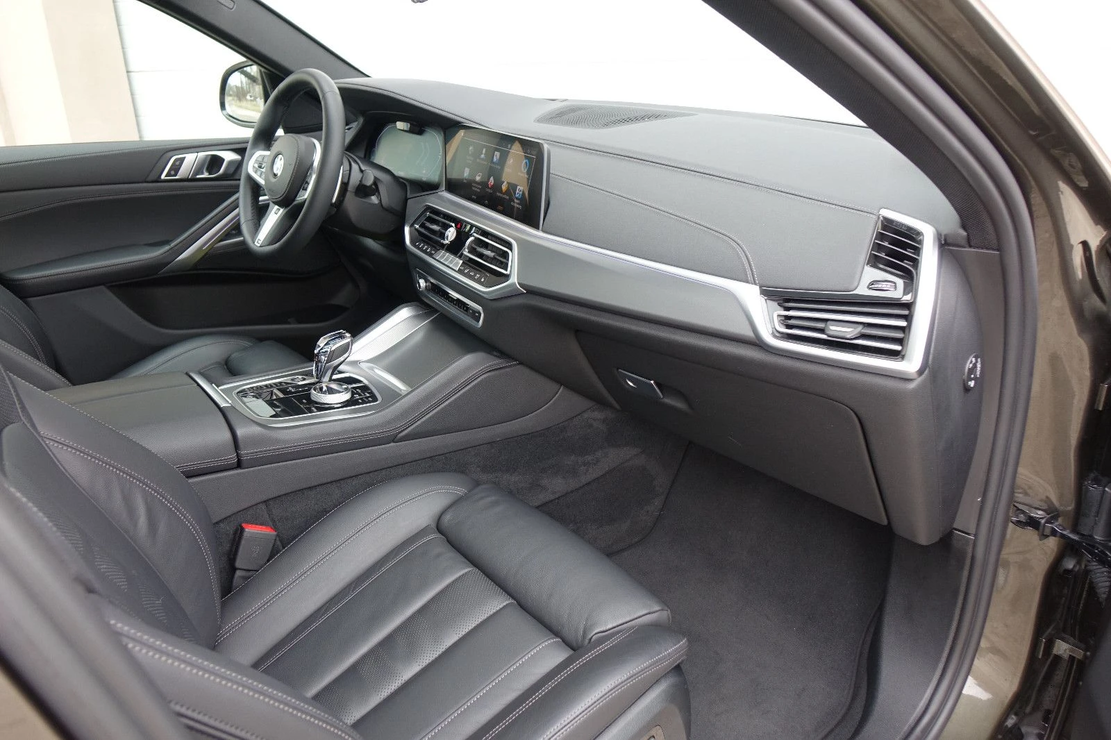 BMW X6  - изображение 6
