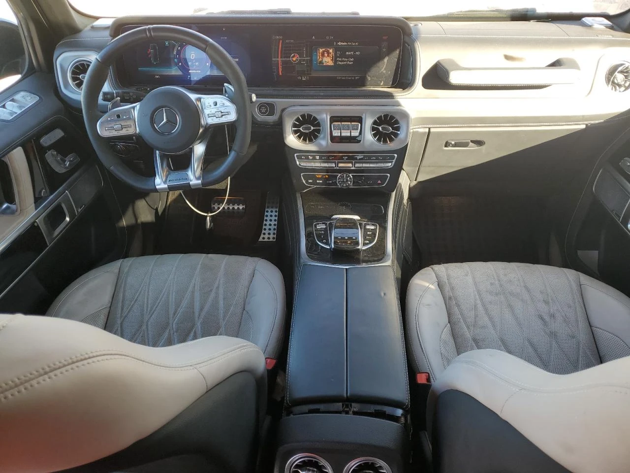 Mercedes-Benz G 63 AMG 360* DISTRONIC* BURMESTER 3D* ADAPTIVE*   - изображение 8