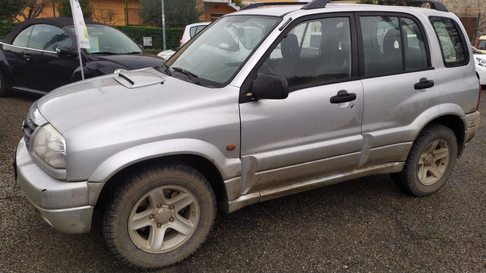 Suzuki Grand vitara 2, 0 HDI, снимка 2 - Автомобили и джипове - 53905829