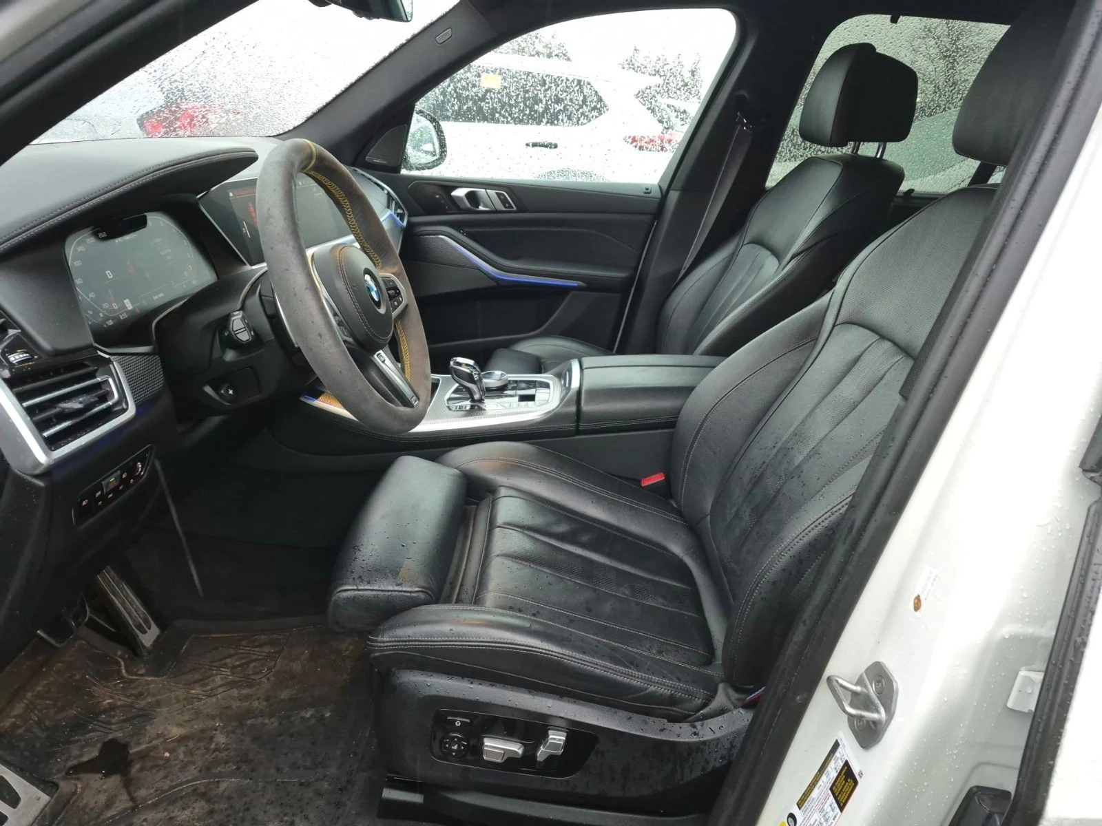 BMW X5 M50I АВТО КРЕДИТ, снимка 8 - Автомобили и джипове - 53947559