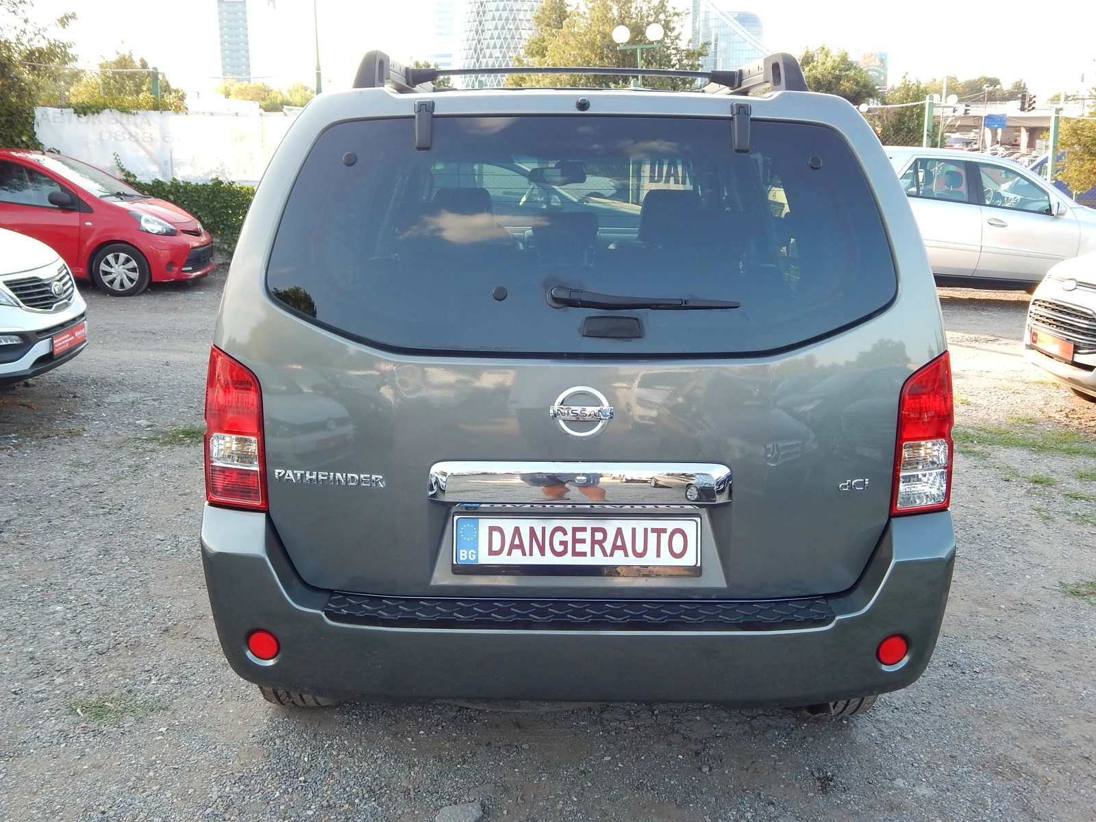 Nissan Pathfinder 2.5D* 251000км.* 7места* , снимка 5 - Автомобили и джипове - 55589089