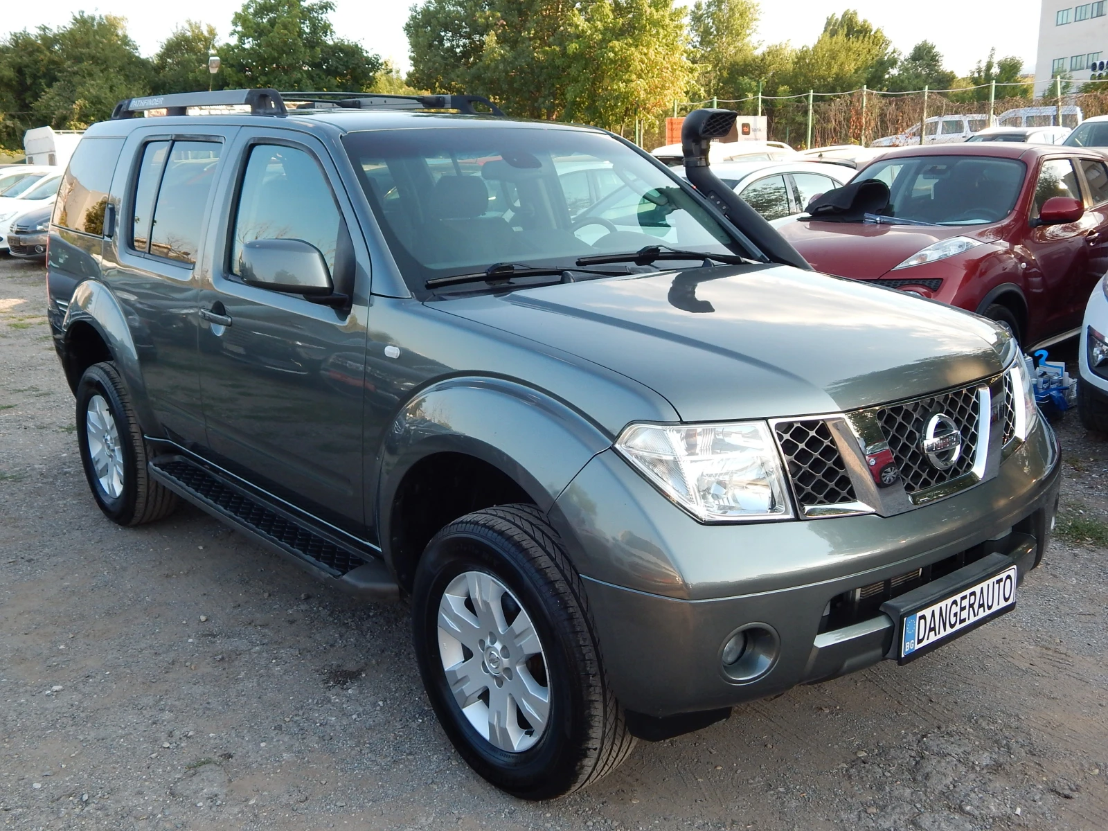 Nissan Pathfinder 2.5D* 251000км.* 7места* , снимка 3 - Автомобили и джипове - 55589089