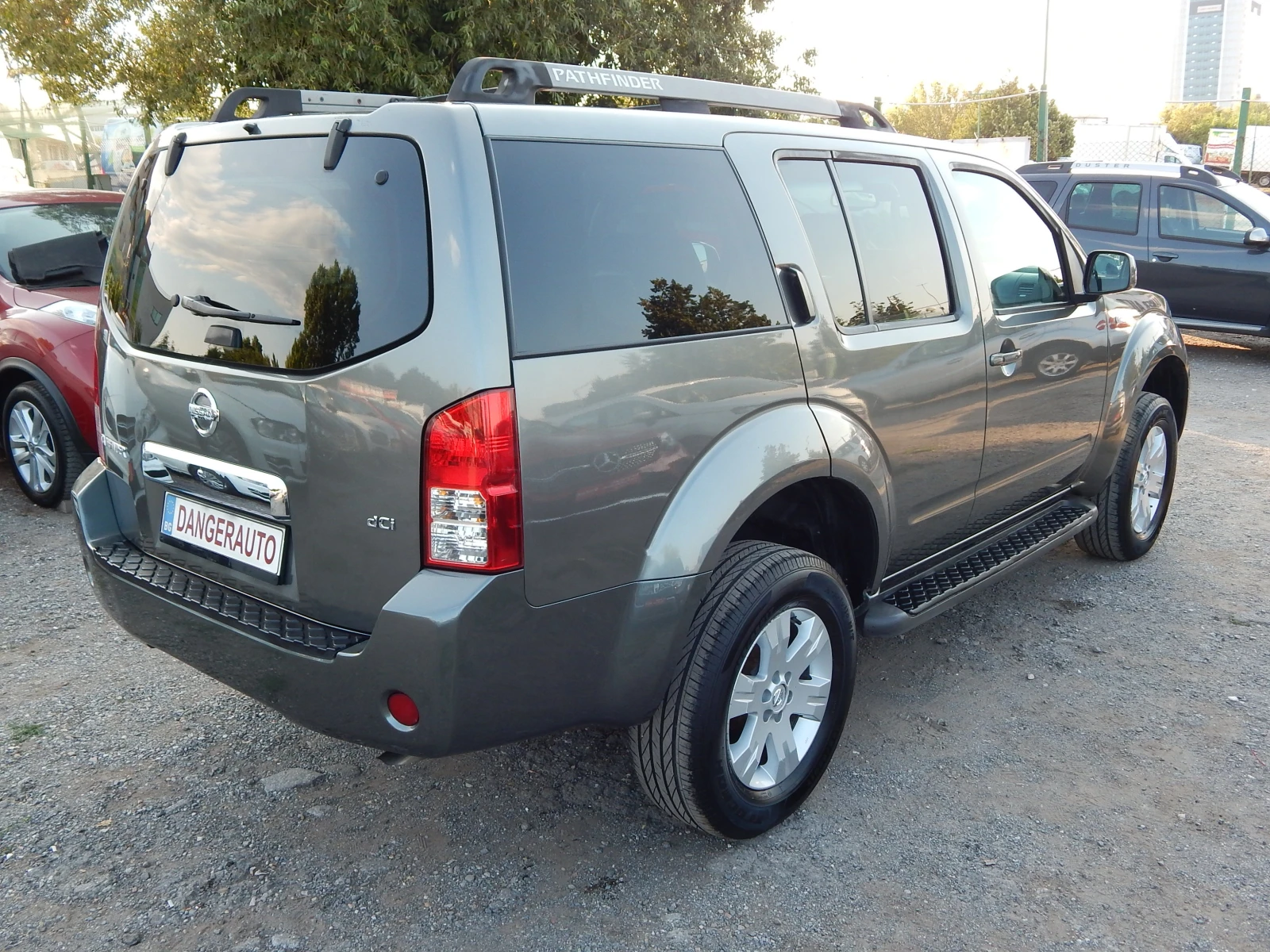 Nissan Pathfinder 2.5D* 251000км.* 7места* , снимка 4 - Автомобили и джипове - 55589089