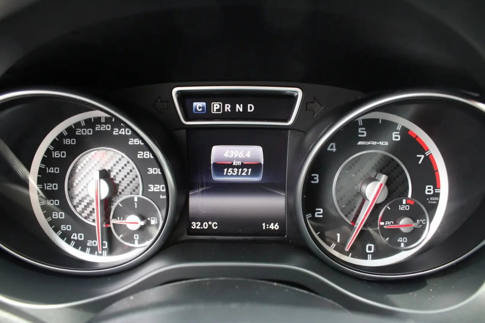 Mercedes-Benz GLA 45 AMG 4MATIC ЦЕНА ДО БЪЛГАРИЯ АВТОКРЕДИТ, снимка 13 - Автомобили и джипове - 55962116