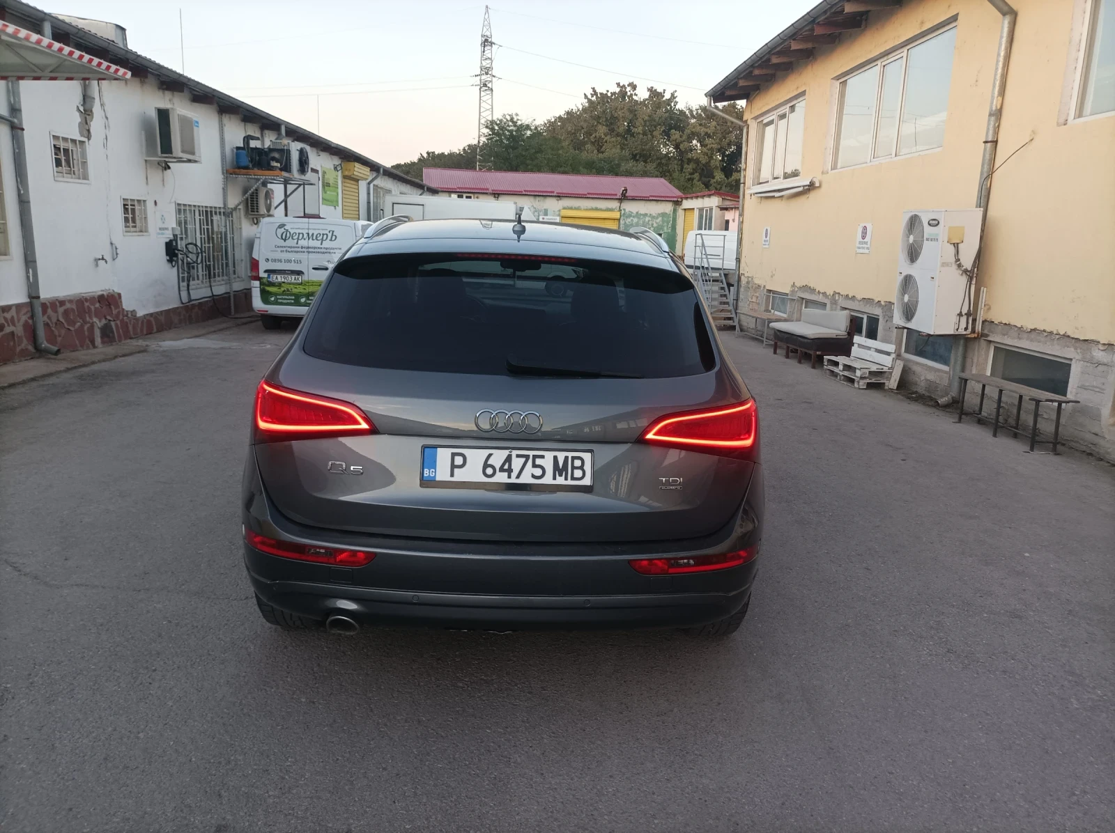 Audi Q5, снимка 2 - Автомобили и джипове - 55981477