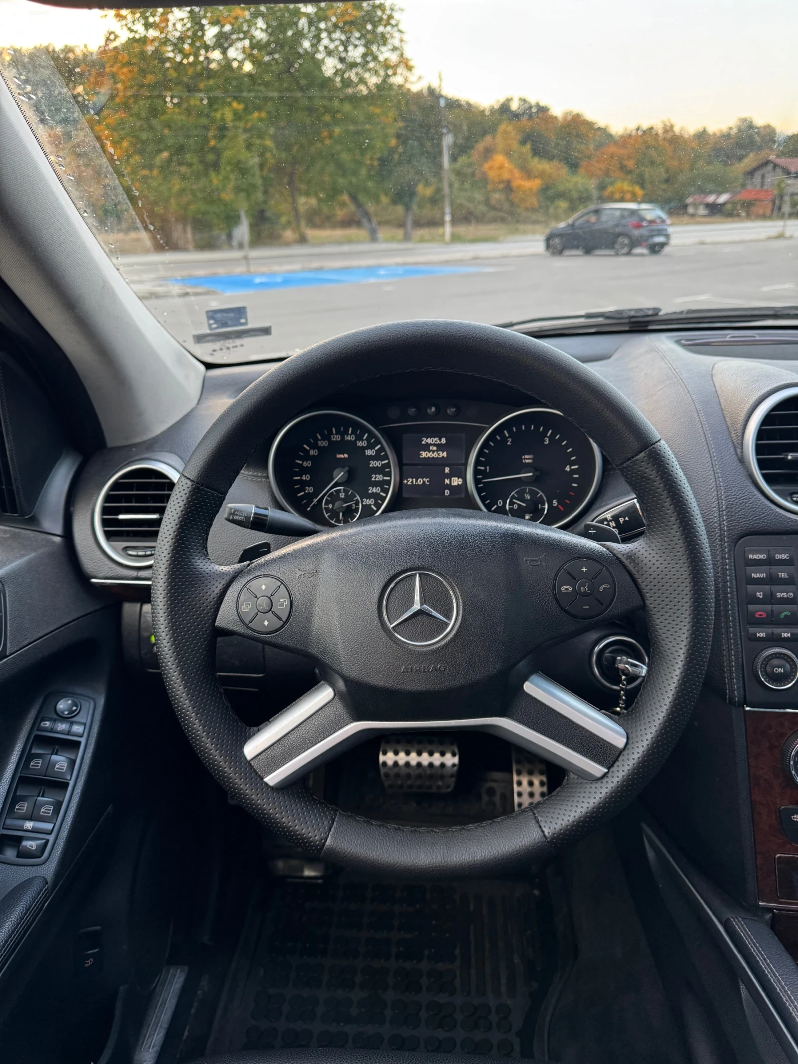 Mercedes-Benz GL 350 CDI, снимка 10 - Автомобили и джипове - 56728984