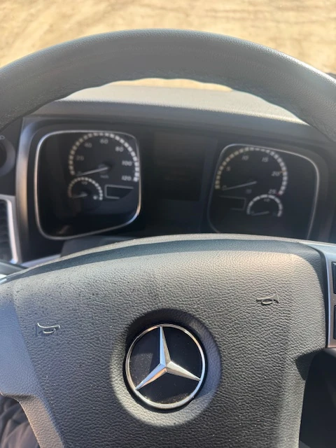 Mercedes-Benz Actros, снимка 10 - Камиони - 53709411