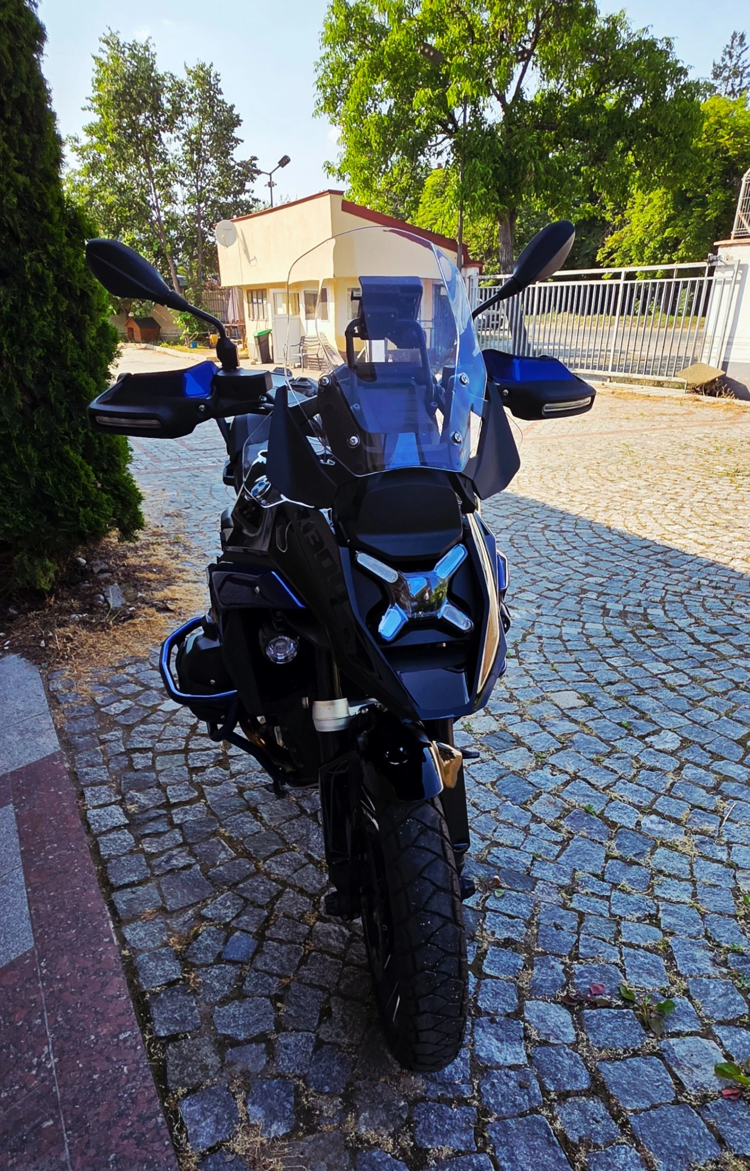BMW R GS 1300 - изображение 3