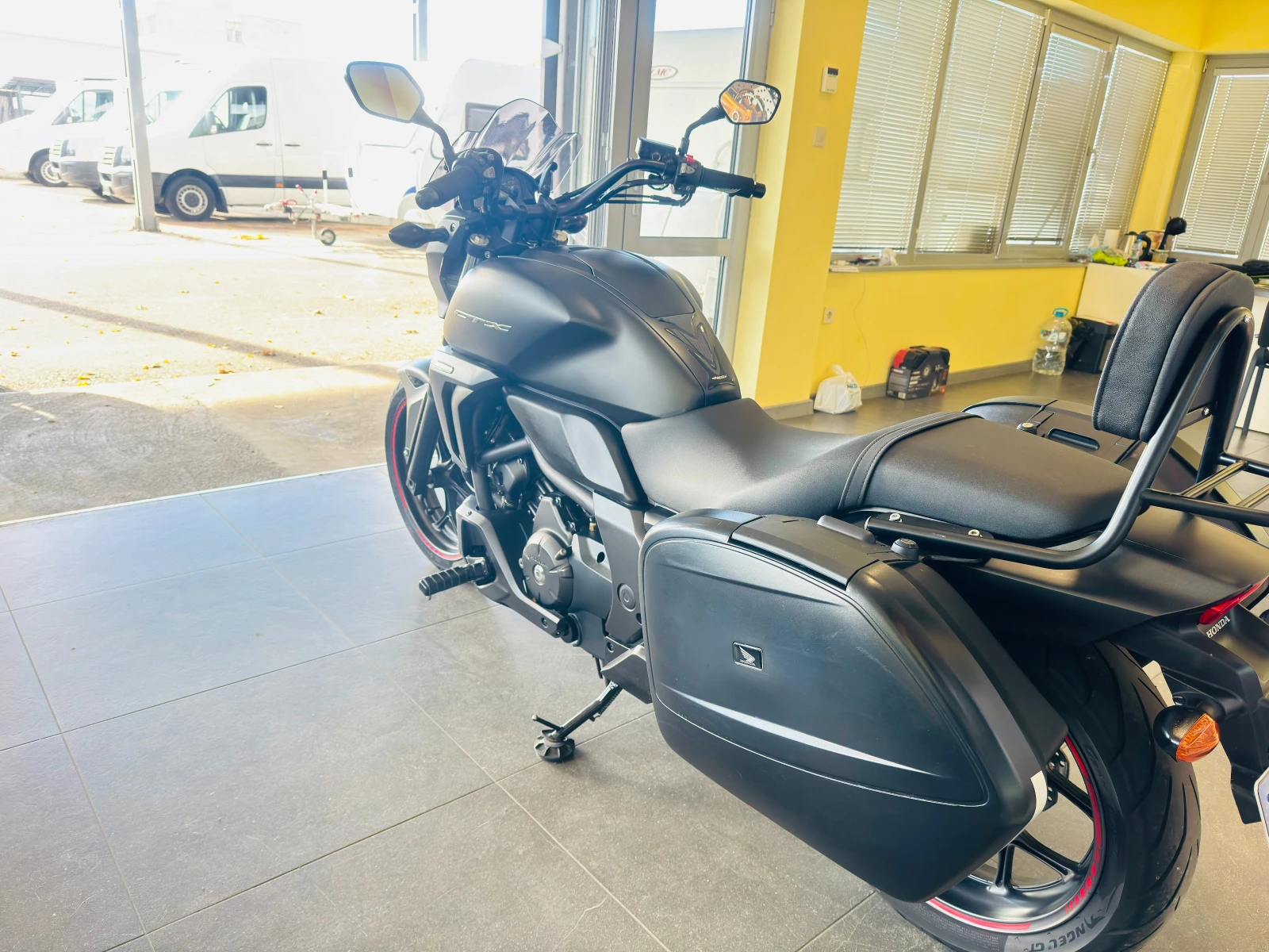 Honda CTX  700 Внос от Швейцария, снимка 8 - Мотоциклети и мототехника - 56700044