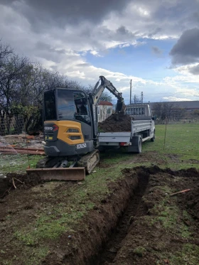 Багер Volvo ECR 25D, снимка 3