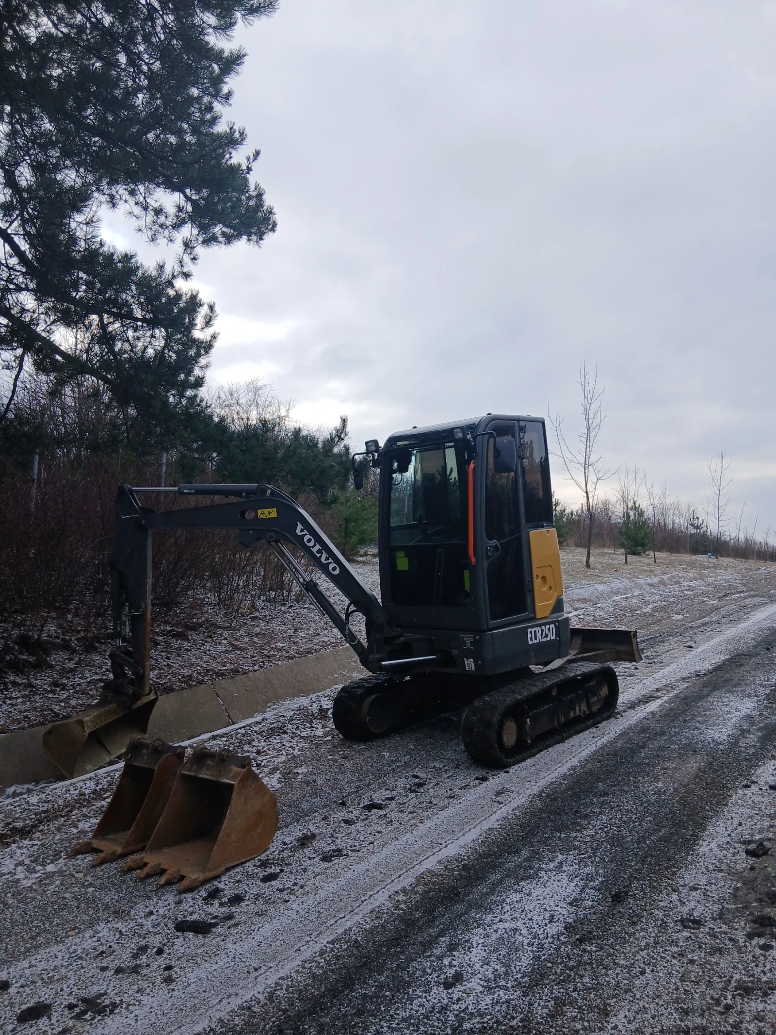 ����� Volvo ECR 25D | Mobile.bg � ����������� 6