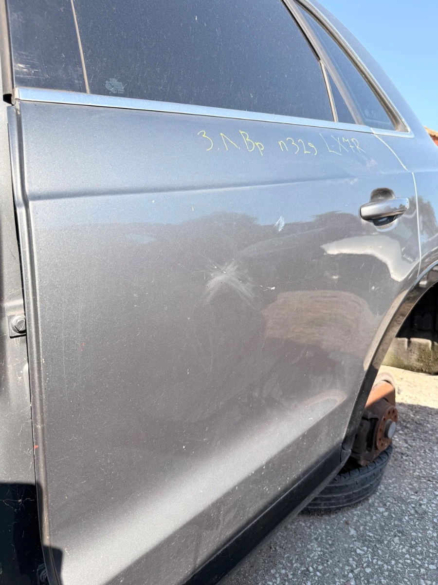 Задна лява врата за Audi Q3 8U LX7R ном329 1044-1044