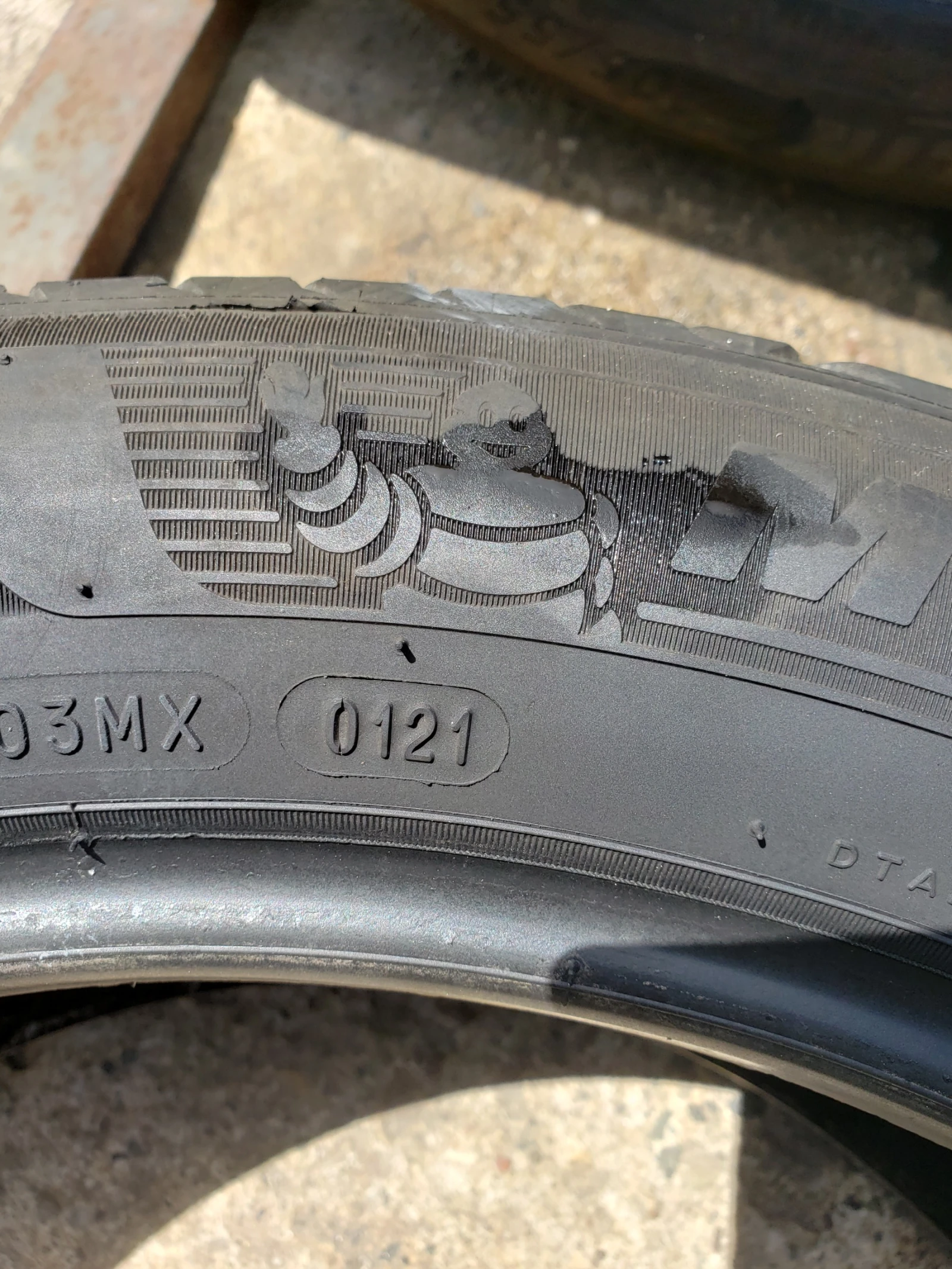 Гуми Летни 205/55R17, снимка 5 - Гуми и джанти - 54581677
