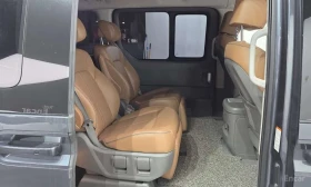 Hyundai Staria * 4WD Lounge 7 Seater * , снимка 12