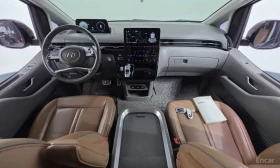 Hyundai Staria * 4WD Lounge 7 Seater * , снимка 7