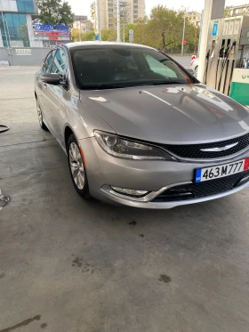 Chrysler 200, снимка 1