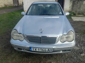Mercedes-Benz C 220, снимка 1