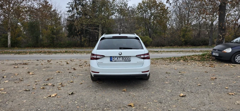 Skoda Superb 2.0 TSI, снимка 3 - Автомобили и джипове - 47923278