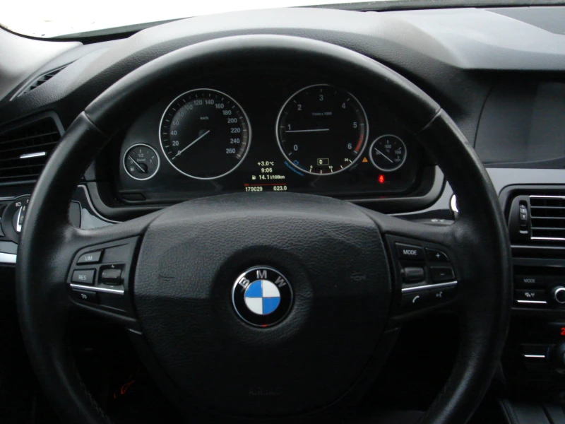 BMW 520 d NAVI 6ck.EURO 5B, снимка 11 - Автомобили и джипове - 48877466