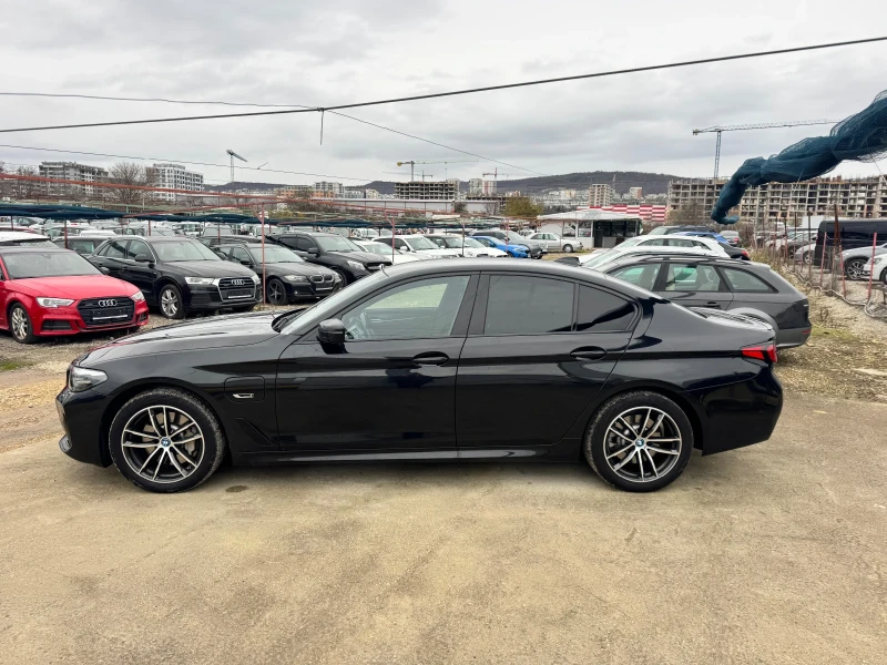 BMW 530E Plugin hibrid M Paket , снимка 4 - Автомобили и джипове - 52081324