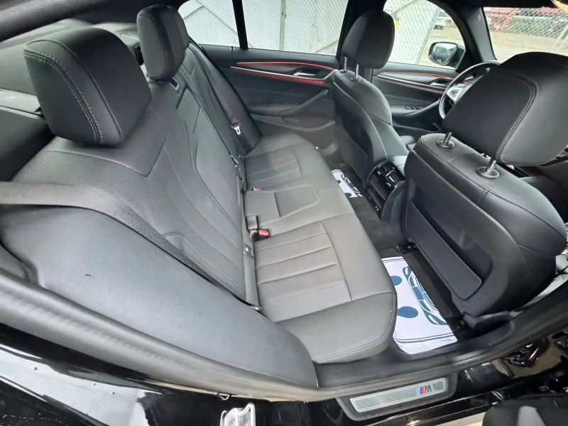 BMW 530E Plugin hibrid M Paket , снимка 12 - Автомобили и джипове - 52081324