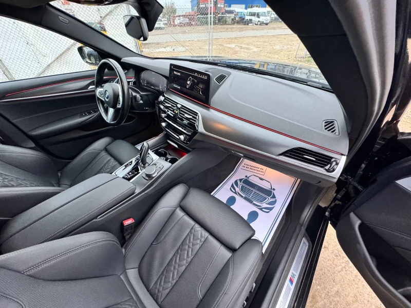 BMW 530E Plugin hibrid M Paket , снимка 13 - Автомобили и джипове - 52081324