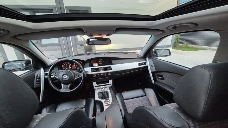 BMW 525 Xi * 4X4* Панорама* Рекаро* , снимка 11 - Автомобили и джипове - 52282447