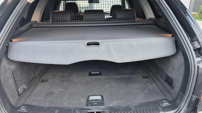 BMW 525 Xi * 4X4* Панорама* Рекаро* , снимка 16 - Автомобили и джипове - 52282447