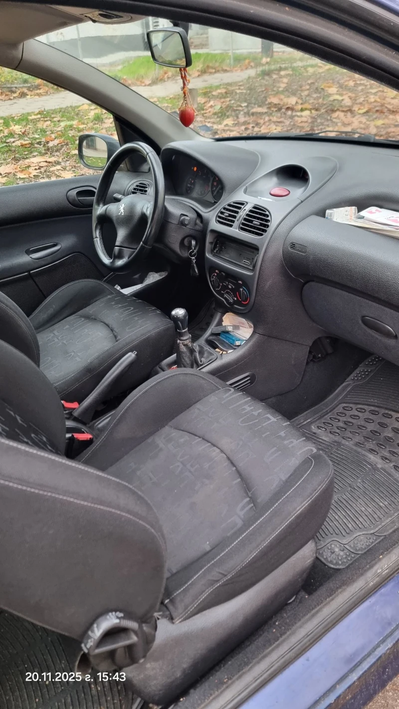 Peugeot 206 2.0 HDi, снимка 9 - Автомобили и джипове - 52484459