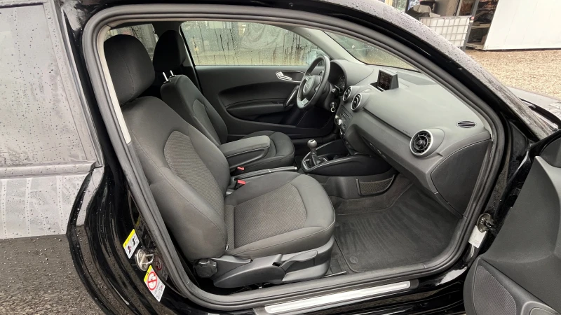 Audi A1 1.2 86КС NAVI, снимка 11 - Автомобили и джипове - 52663509