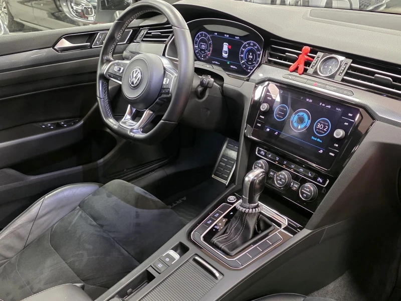 VW Arteon R-line | Регистриран | Обслужен , снимка 9 - Автомобили и джипове - 52762912