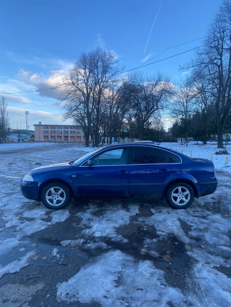 VW Passat, снимка 3 - Автомобили и джипове - 52956899