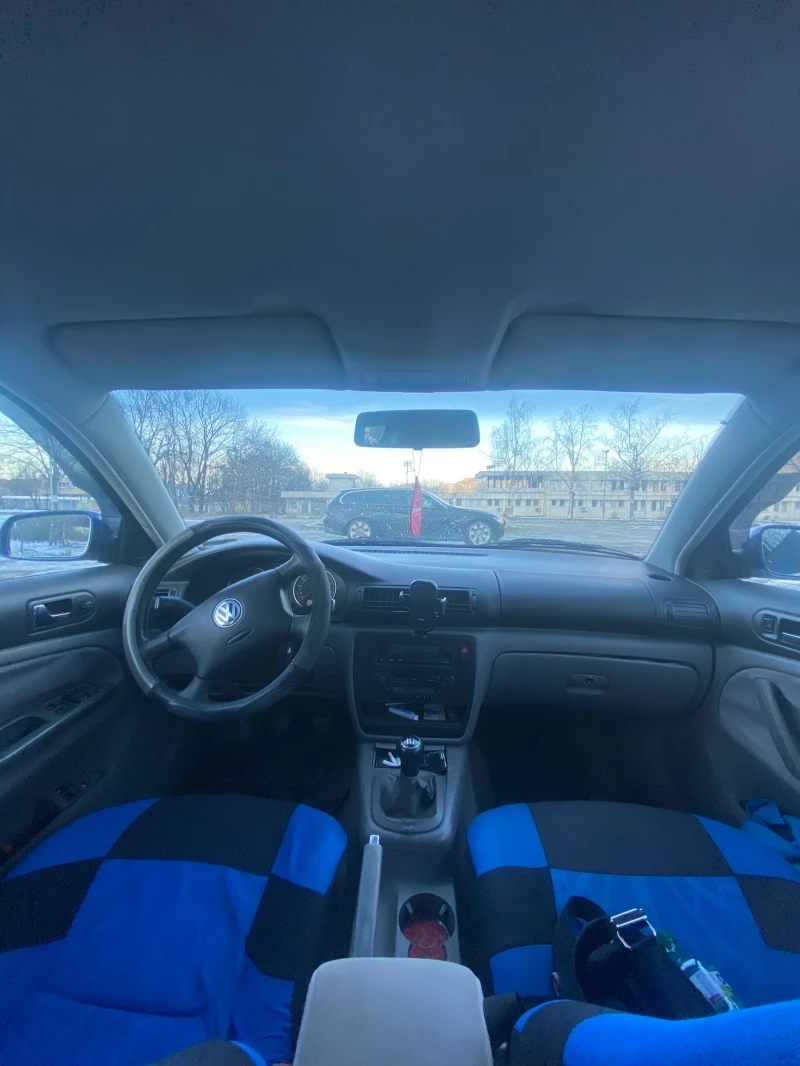 VW Passat, снимка 7 - Автомобили и джипове - 52956899