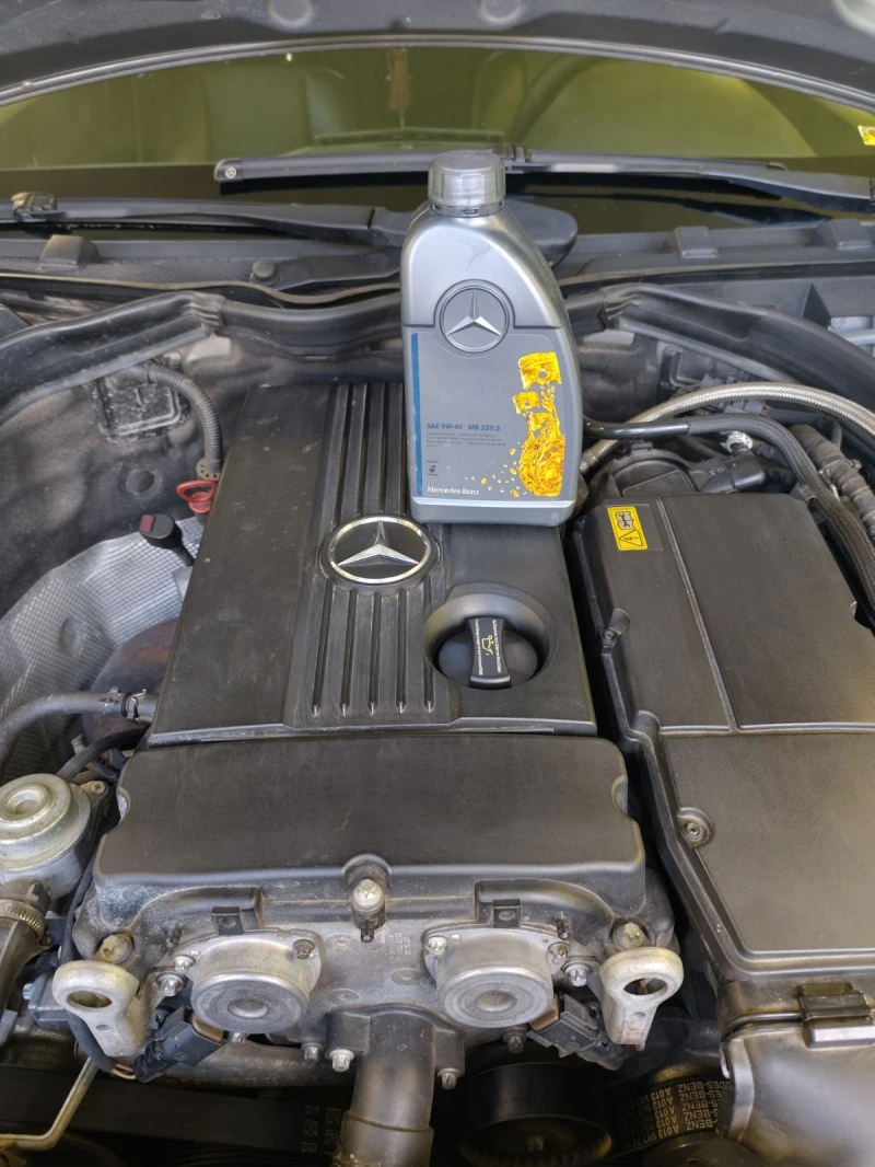 Mercedes-Benz C 180, снимка 2 - Автомобили и джипове - 53142925