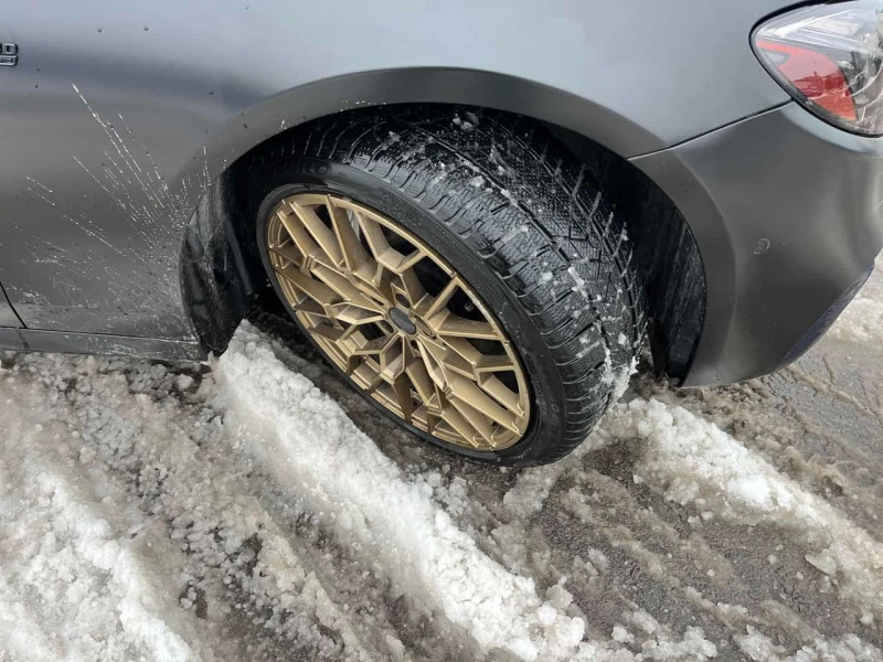 Mercedes-Benz AMG GT C * E 43 * CARFAX * ЦЕНА ДО БГ, снимка 6 - Автомобили и джипове - 53559041