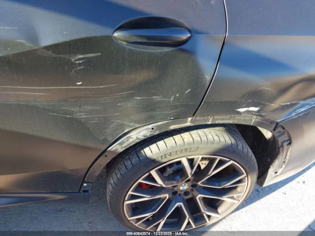 BMW X5M COMPETITION* B&W озвучение* Червен салон* 360* , снимка 10 - Автомобили и джипове - 53099228