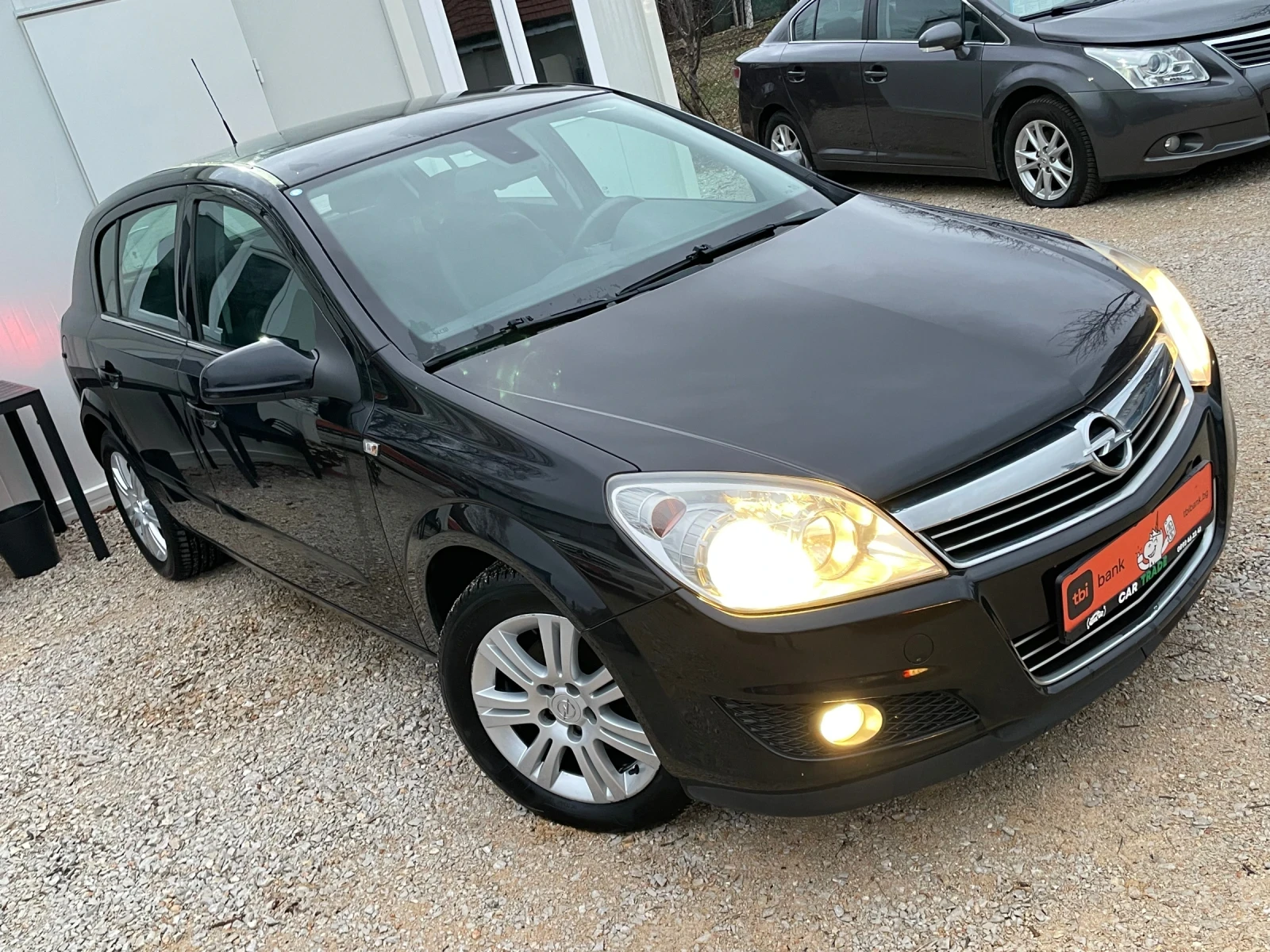 Opel Astra 1.7/CDTI/COSMO/КОЖА/2010/Парктроник/NAVI - изображение 3