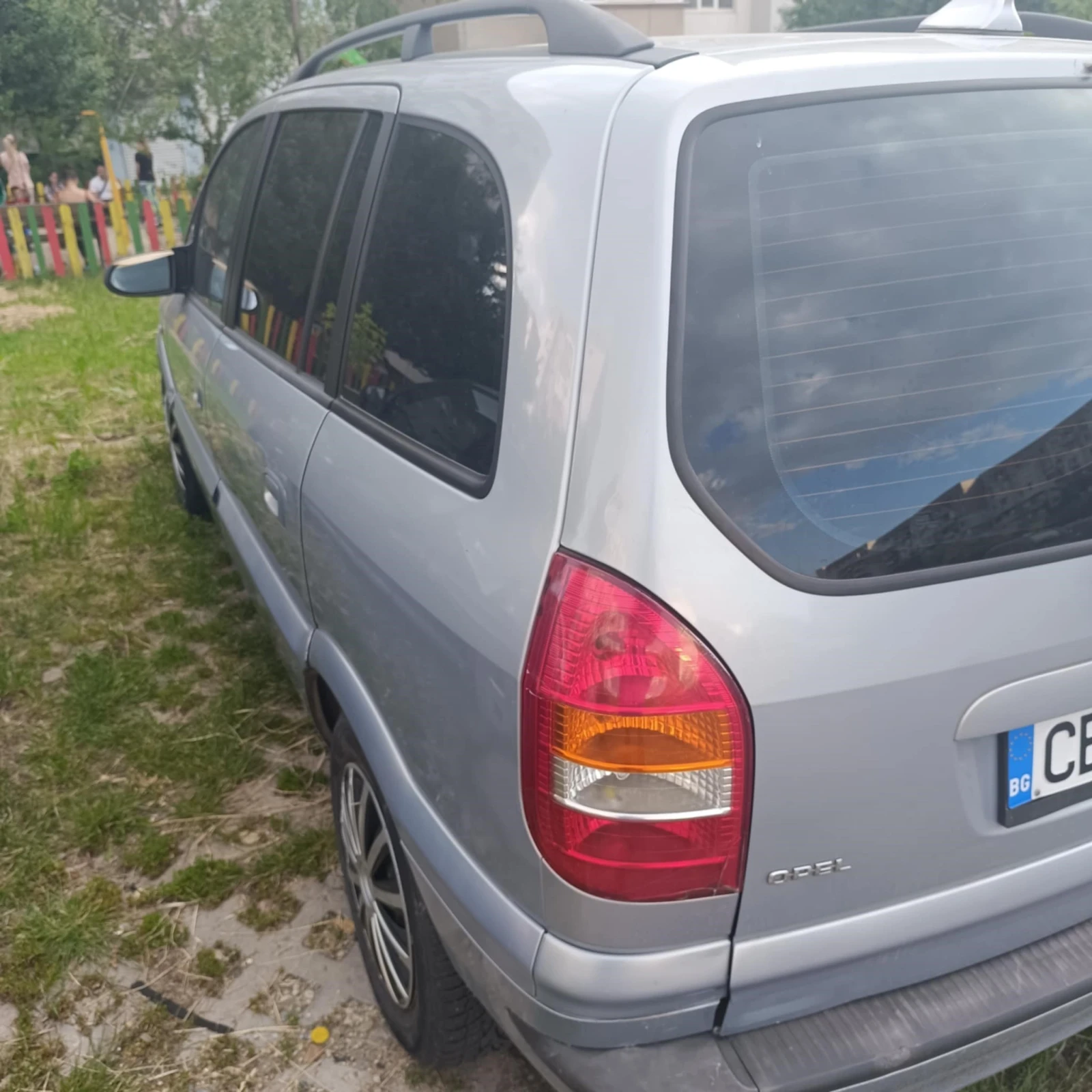 Opel Zafira  - изображение 3