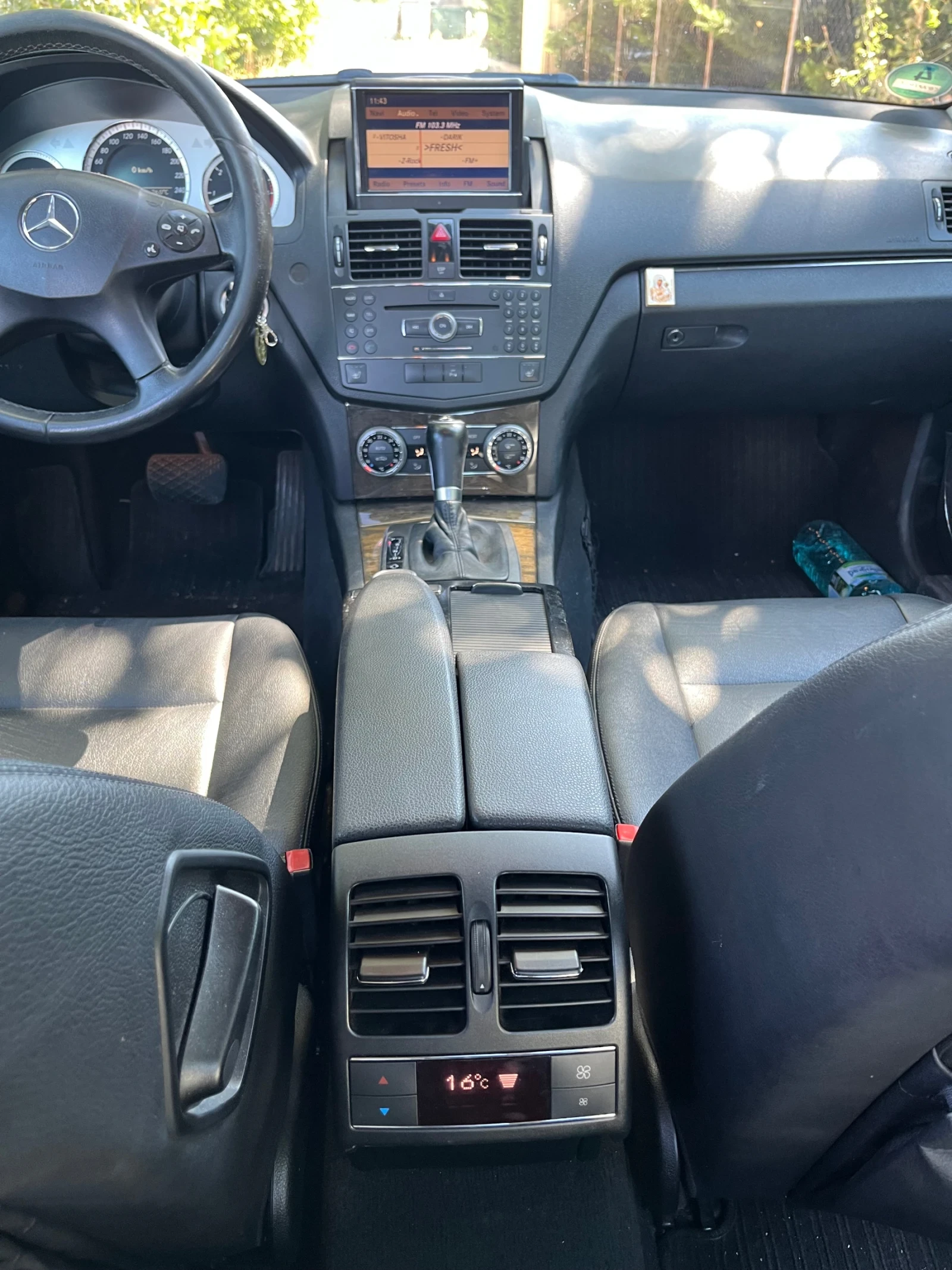 Mercedes-Benz C 320  - изображение 5