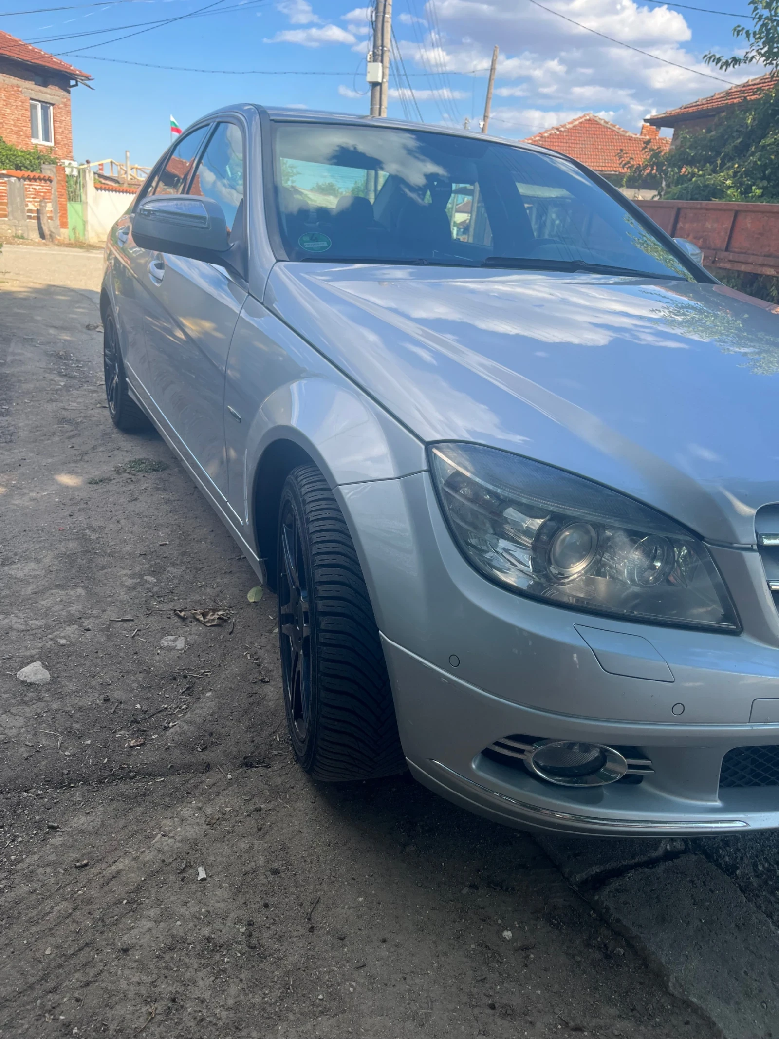 Mercedes-Benz C 320  - изображение 4