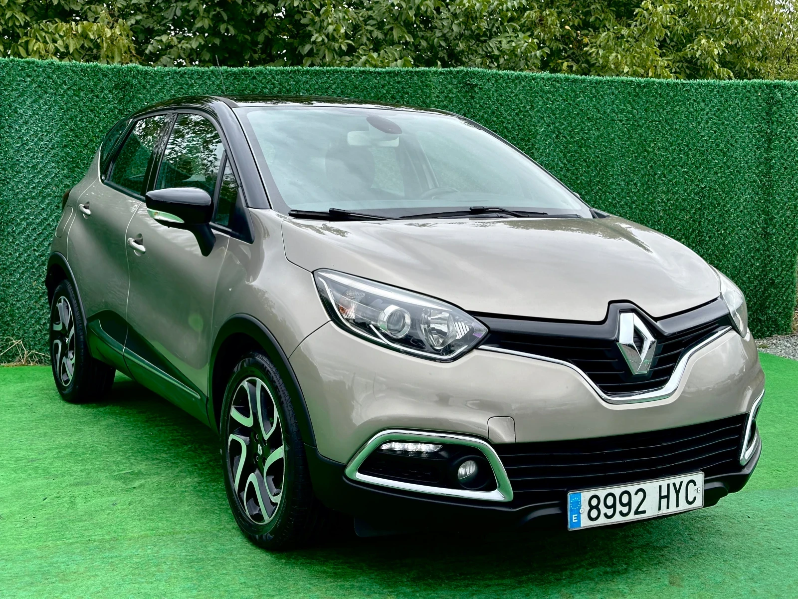 Renault Captur KAMERA KEULESS NAVY 1.5dci 110 ks - изображение 2